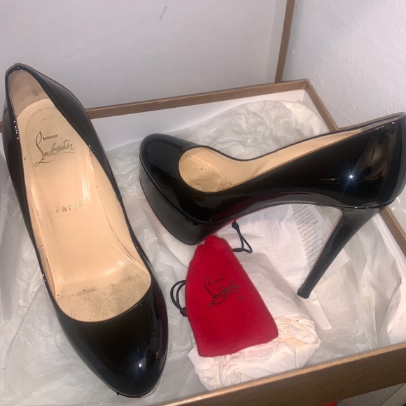 Louboutin Bianca Patent Leather 140 Calf Pump - Picture 4 of 6